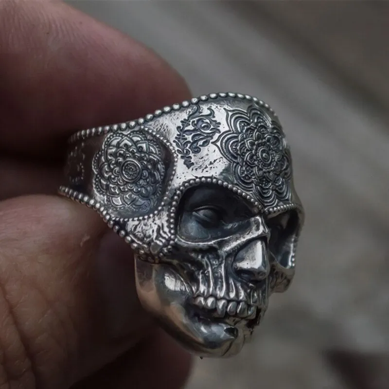 EYHIMD Unique Santa Muerte Skull Men's Ring with Mandala Flower Pattern