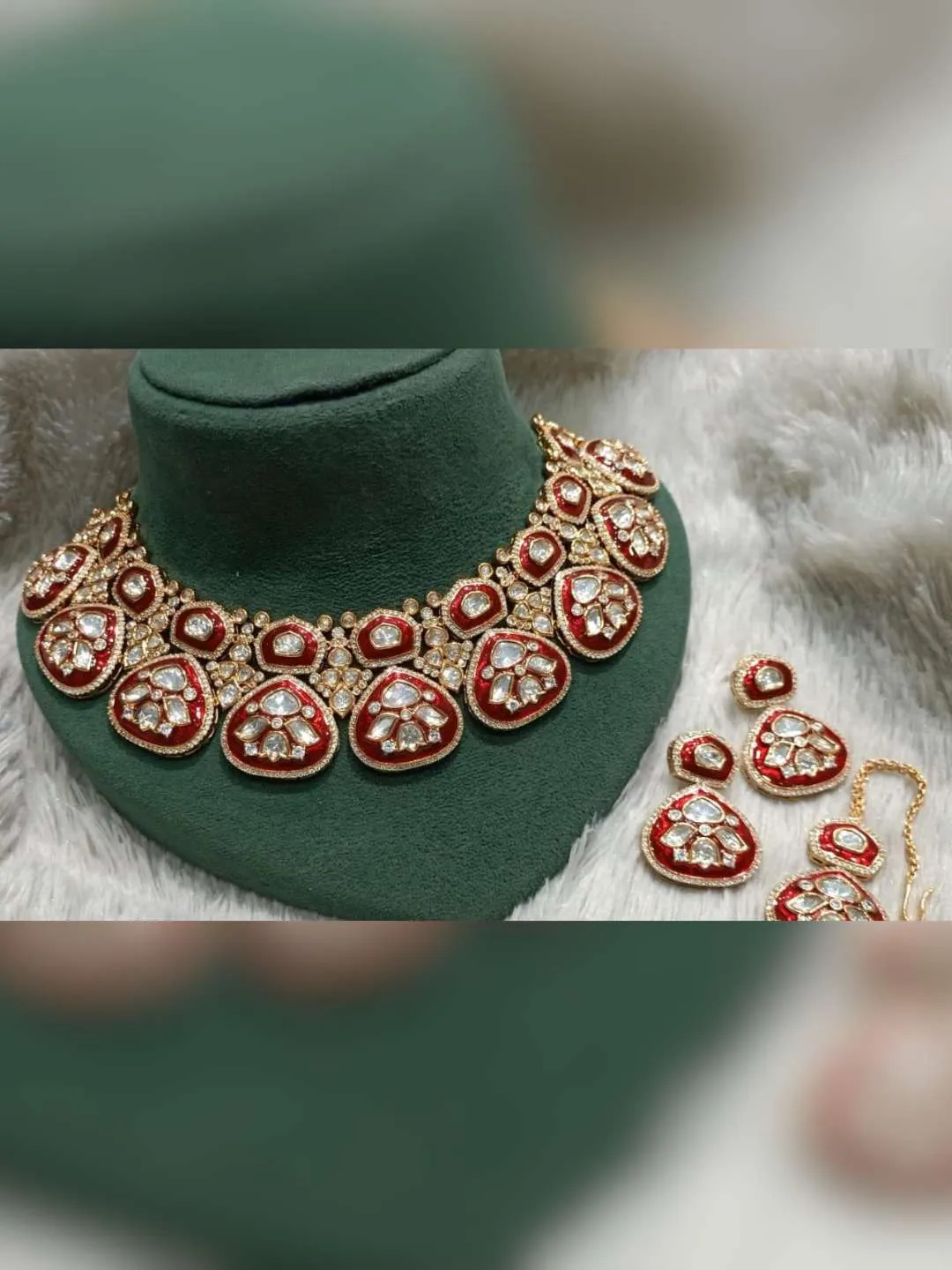 Gorgeous Red Polki Neckpiece Set