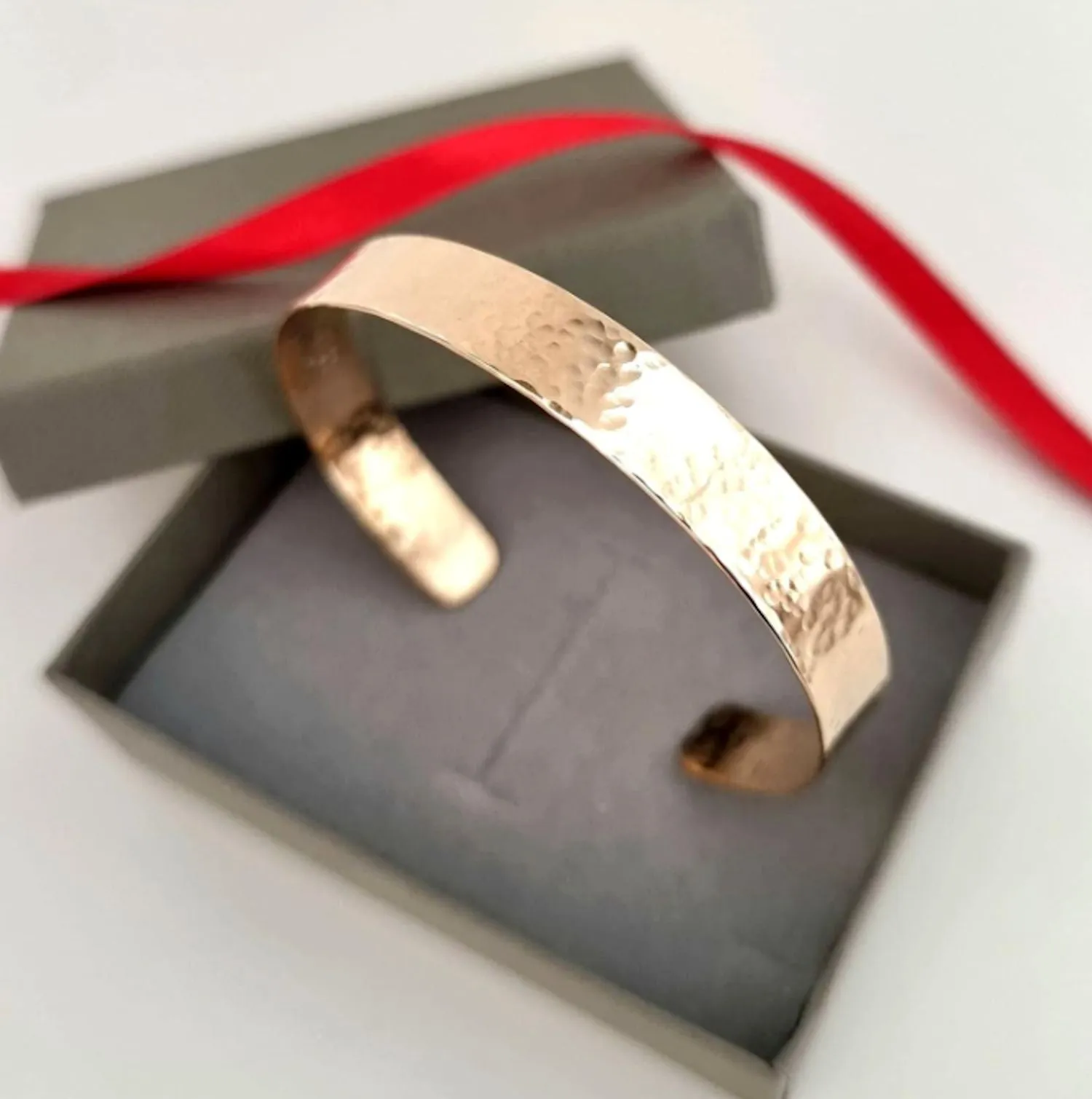 Hammered Gold Bangle bracelet for women