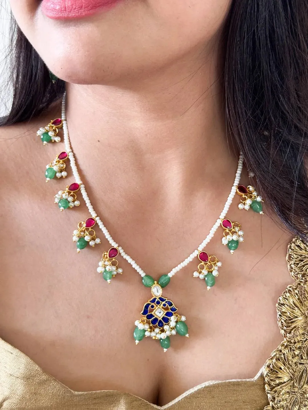 Jadau Kundan Stones Pendant Necklace