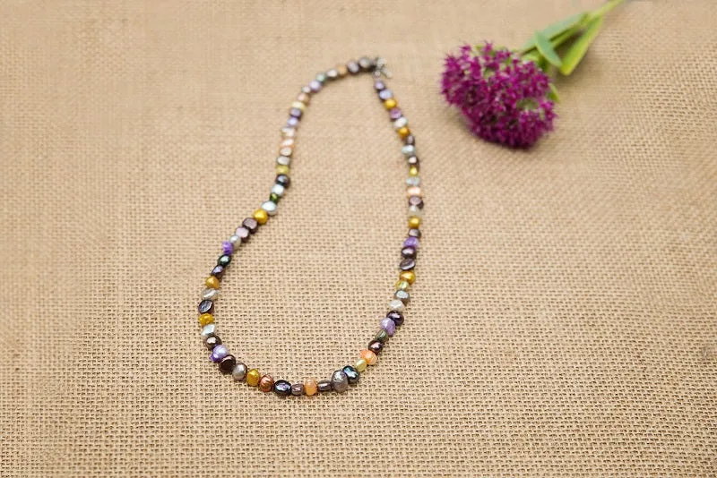 Multicolor Pearl Necklace