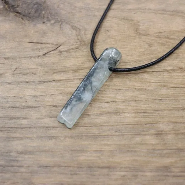 Natural Crystals Pendent Necklaces