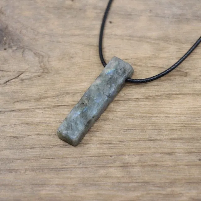 Natural Crystals Pendent Necklaces