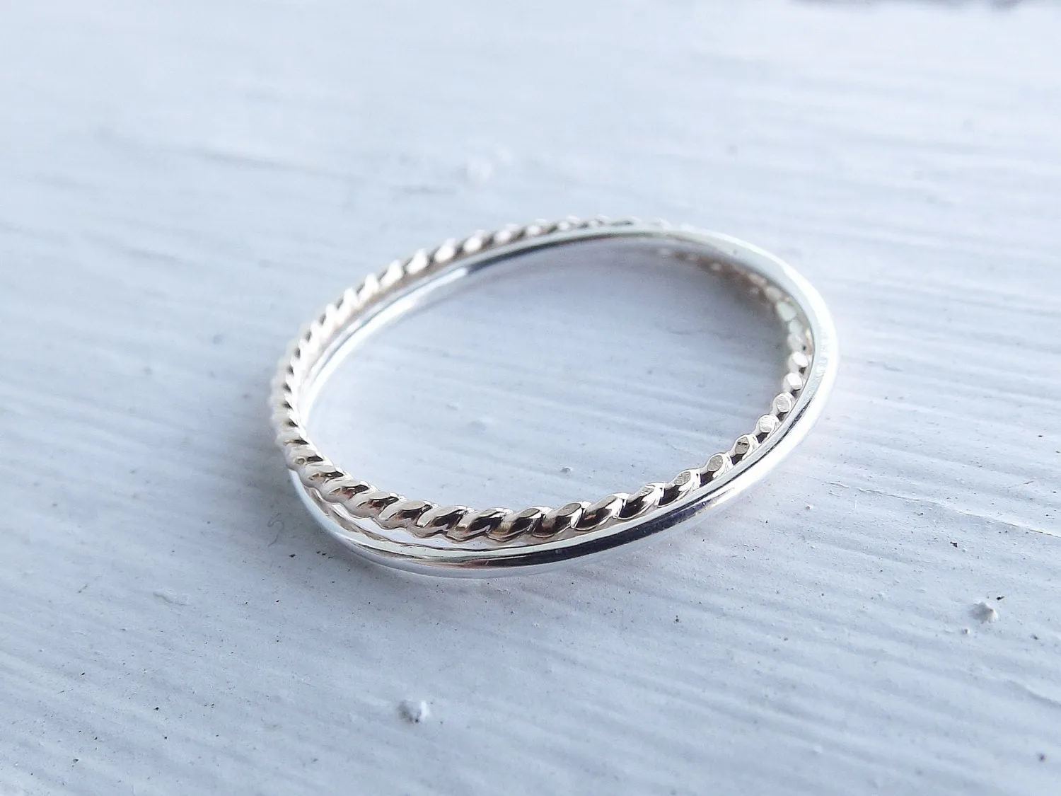 Simple Interlocking Rings,2 Interlocked bands,Stacking rings,Rolling rings,Rope Rings,Minimalist Rings,Unique Rings,Rings,Fidget Ring