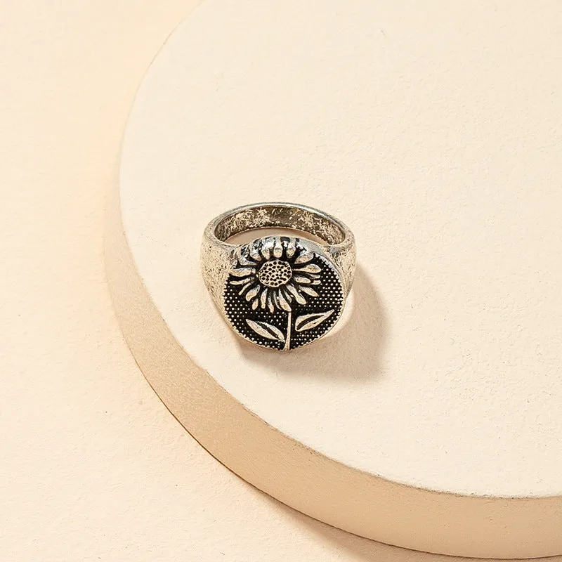 Sunflower Sunburst Rings - Unique European and American Style Hand Ornaments